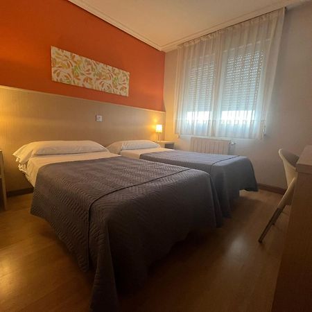 Hotel La Basilica Venta de Baños Kültér fotó