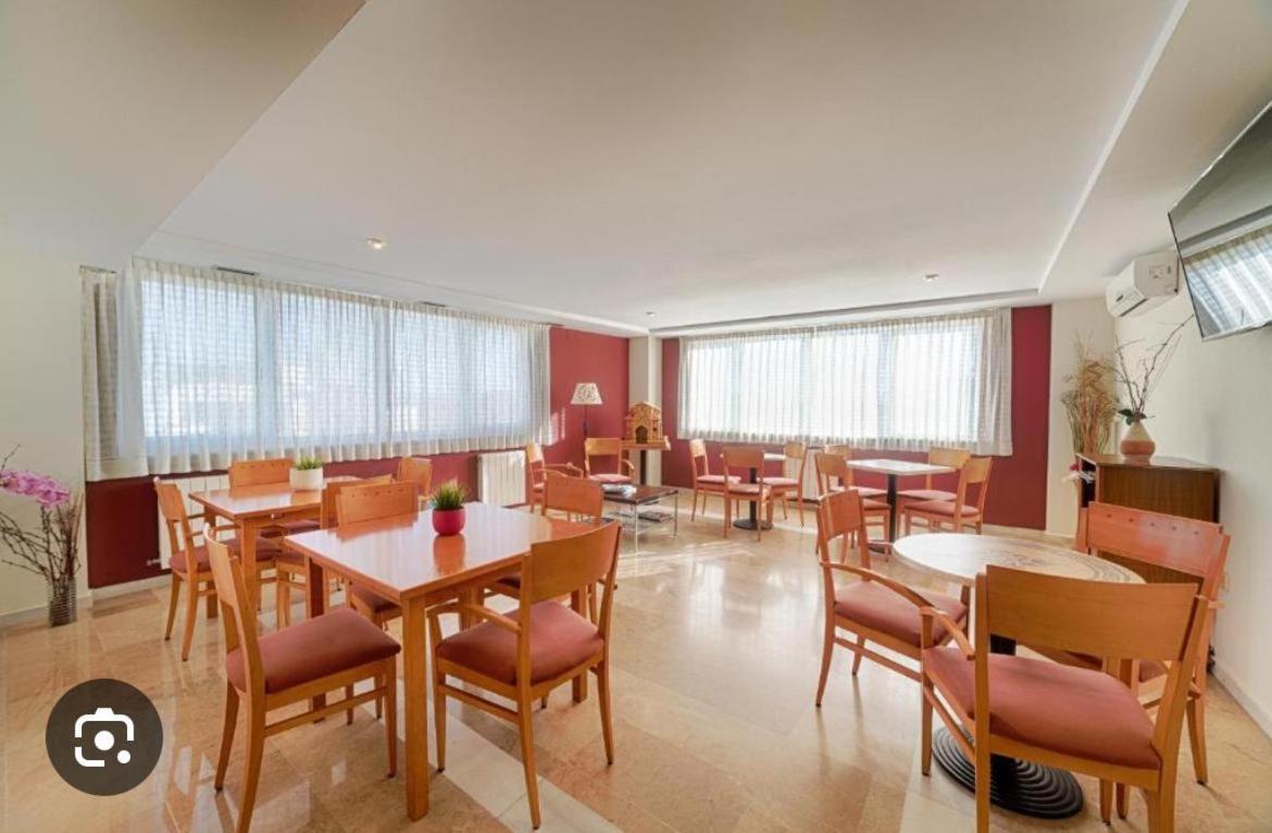Hotel La Basilica Venta de Baños Kültér fotó