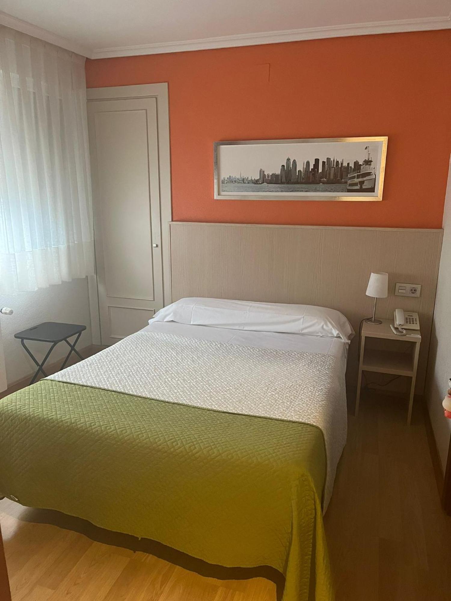 Hotel La Basilica Venta de Baños Kültér fotó